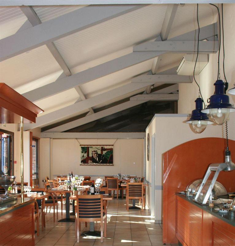 Hotel Kyriad Prestige Bordeaux Aeroport 4*