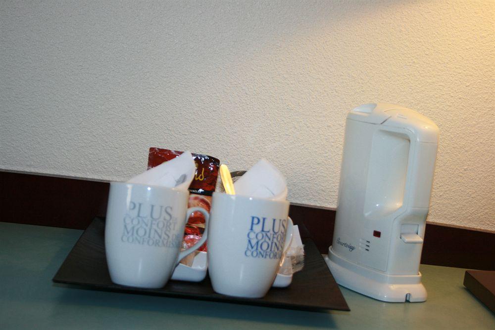Hotel Kyriad Prestige Bordeaux Aeroport 4*