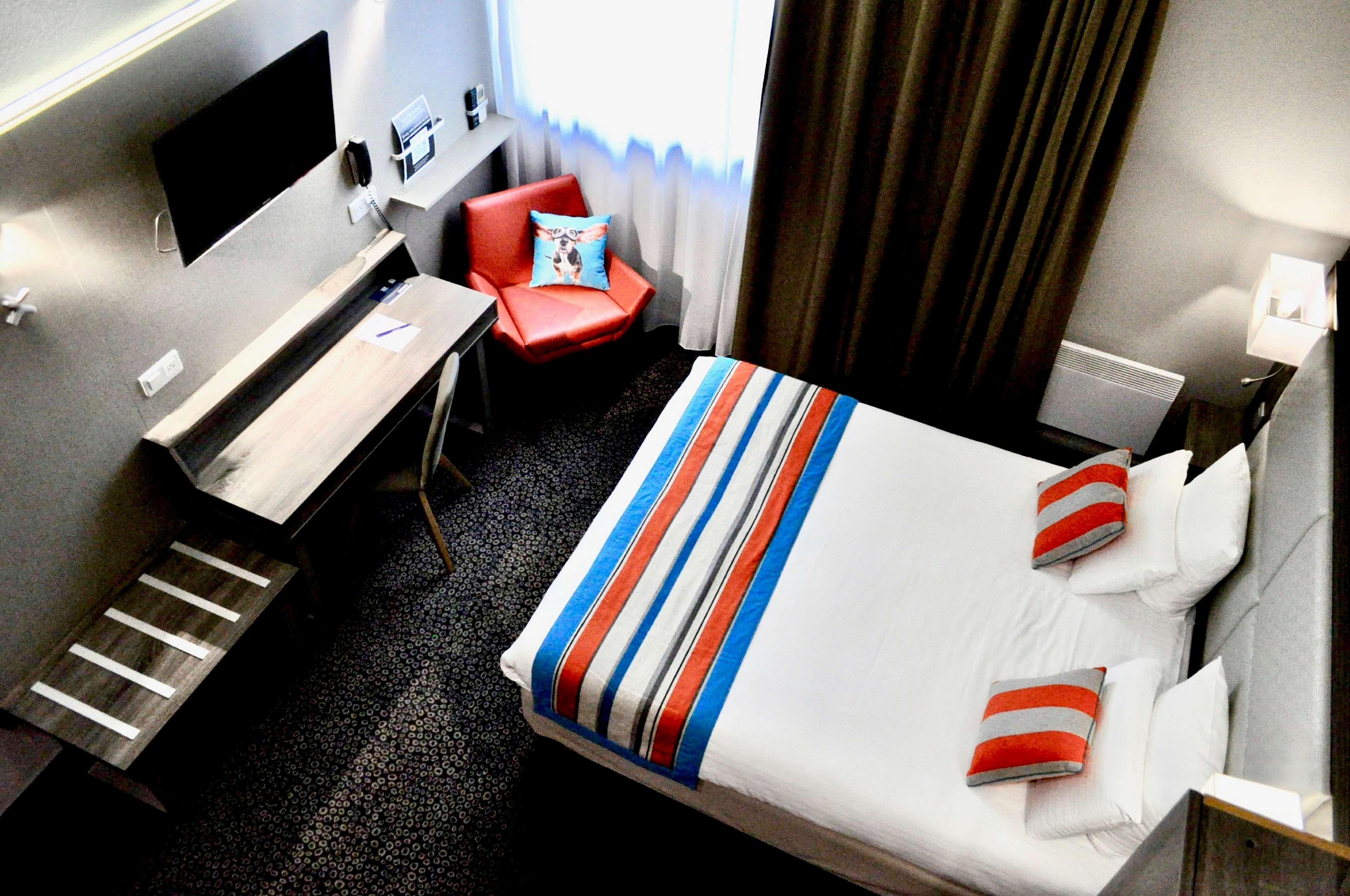 Kyriad Prestige Bordeaux Aeroport Hotel