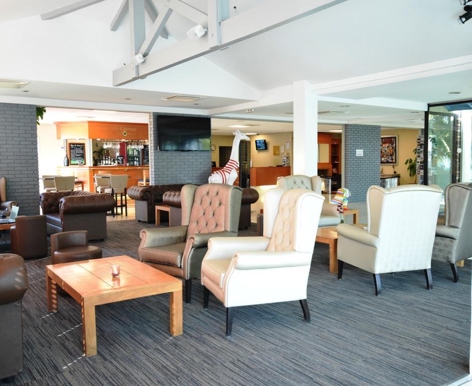 Kyriad Prestige Bordeaux Aeroport Hotel 4*