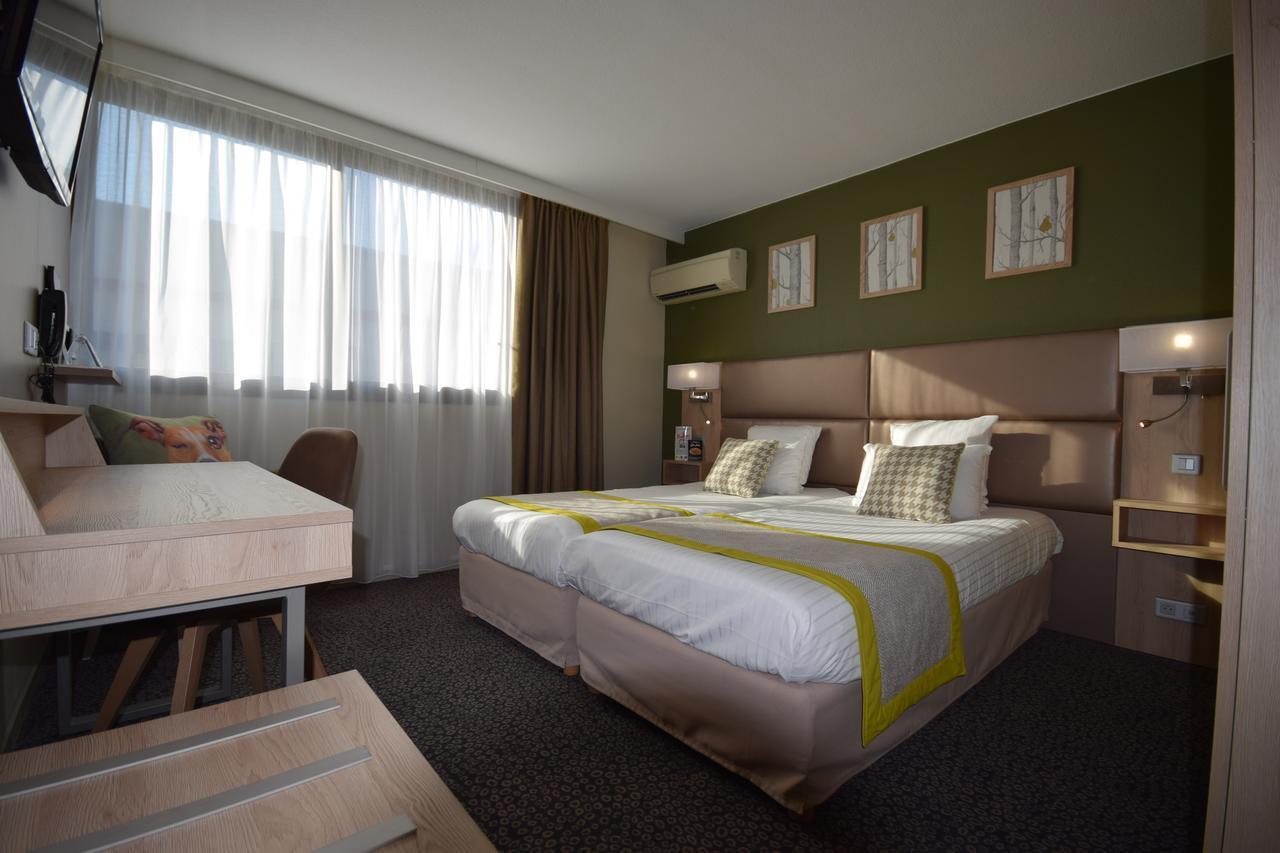 Kyriad Prestige Bordeaux Aeroport 4*