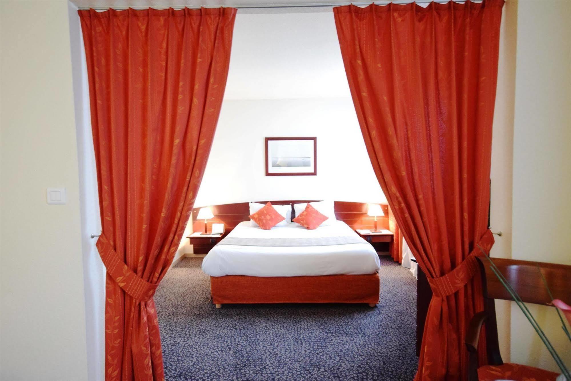 Kyriad Prestige Bordeaux Aeroport 4* Merignac (Gironde)